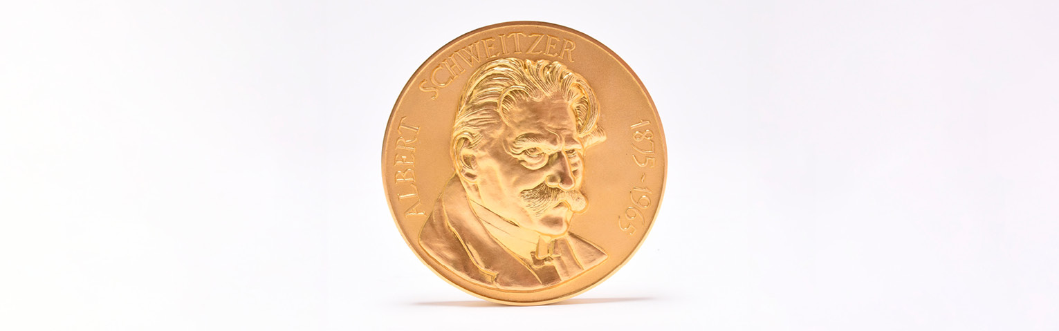 Halls Fine Art to sell £20,000 Albert Schweitzer memorial gold medallion